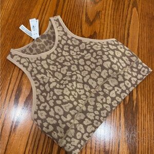 New with tags Victoria’s Secret PINK leopard high neck seamless sports bra